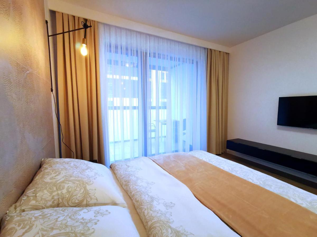 Come&Stay Apartments Wola Varsovia Exterior foto